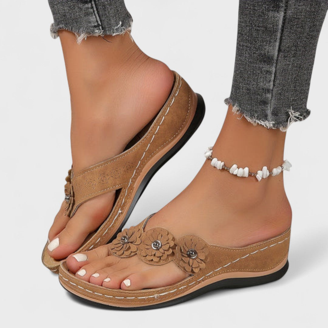 Liana | Handgefertigte Damensandalen