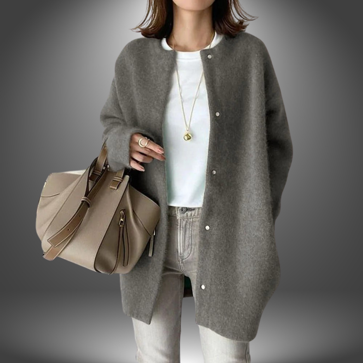 Victoria | Handgefertigter Cardigan mit Knöpfen