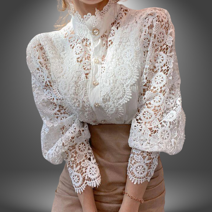 Chiara | Handgefertigte Bluse mit Besticktem Blumenspitze