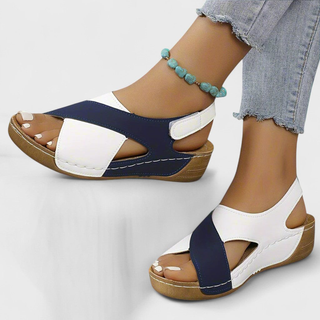 Hildegard | Handgefertigte Damensandalen