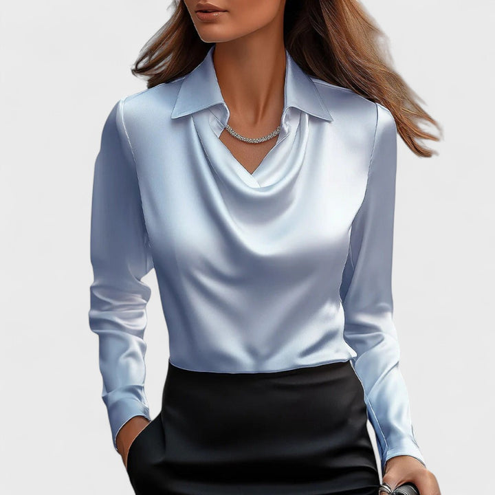 Helene | Bluse mit luxuriösem Glanz und Faltenkragen