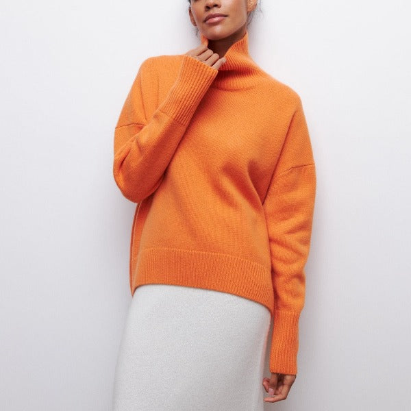 Beatrice | Handgefertigter, umhüllender Pullover