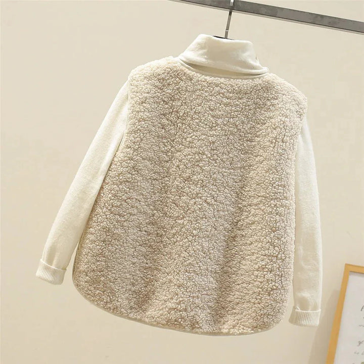 Lana | Klassischer Ökologischer Cardigan