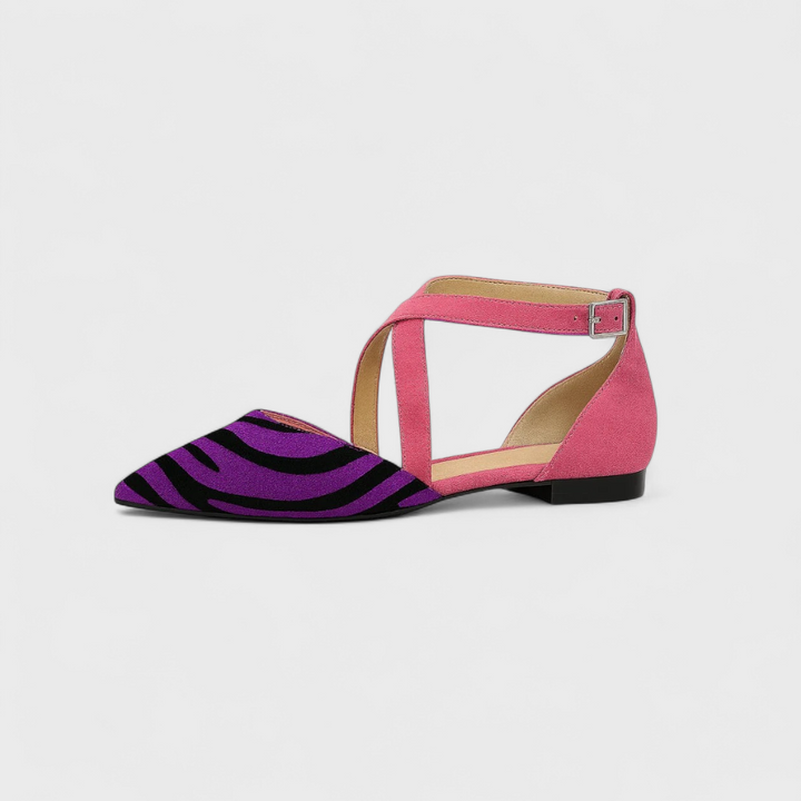 Asilia – Gestreifte Sandalen mit spitzem Zeh