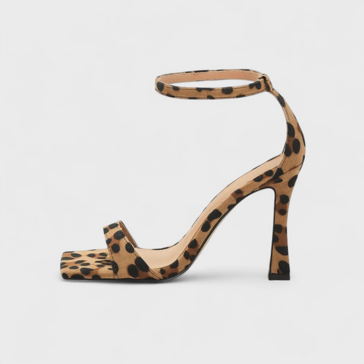 Navira – Sandalen mit schmalem Absatz